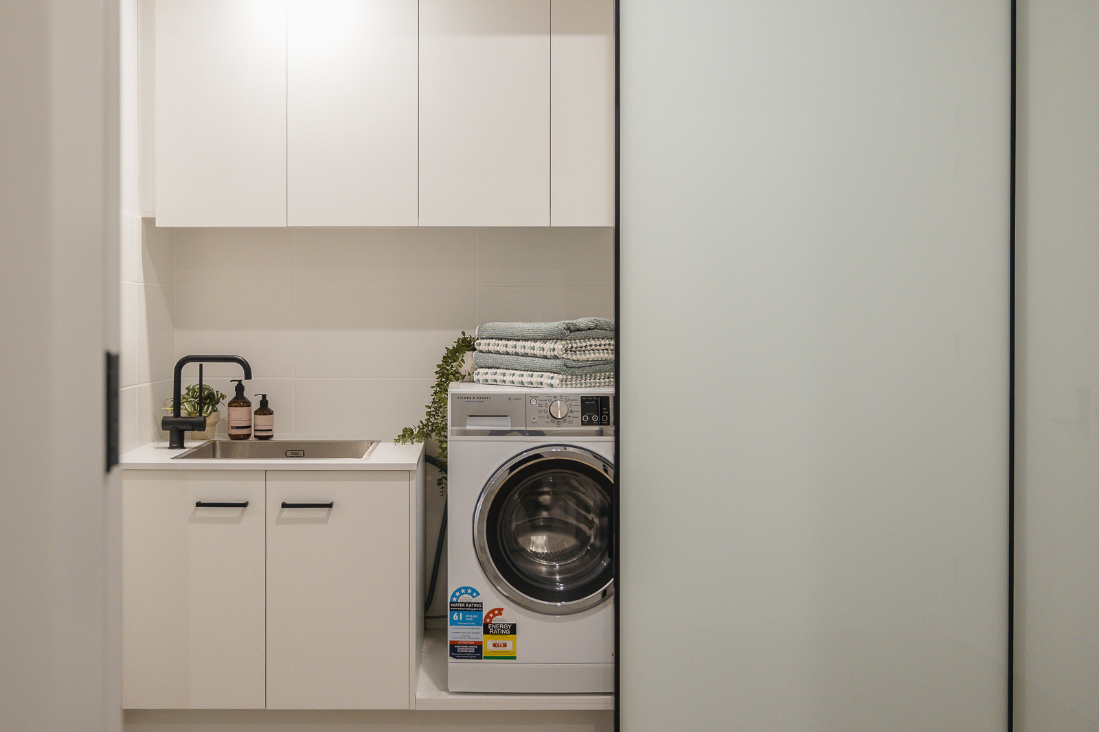 Spacious 2 bedroom home — Home image 9
