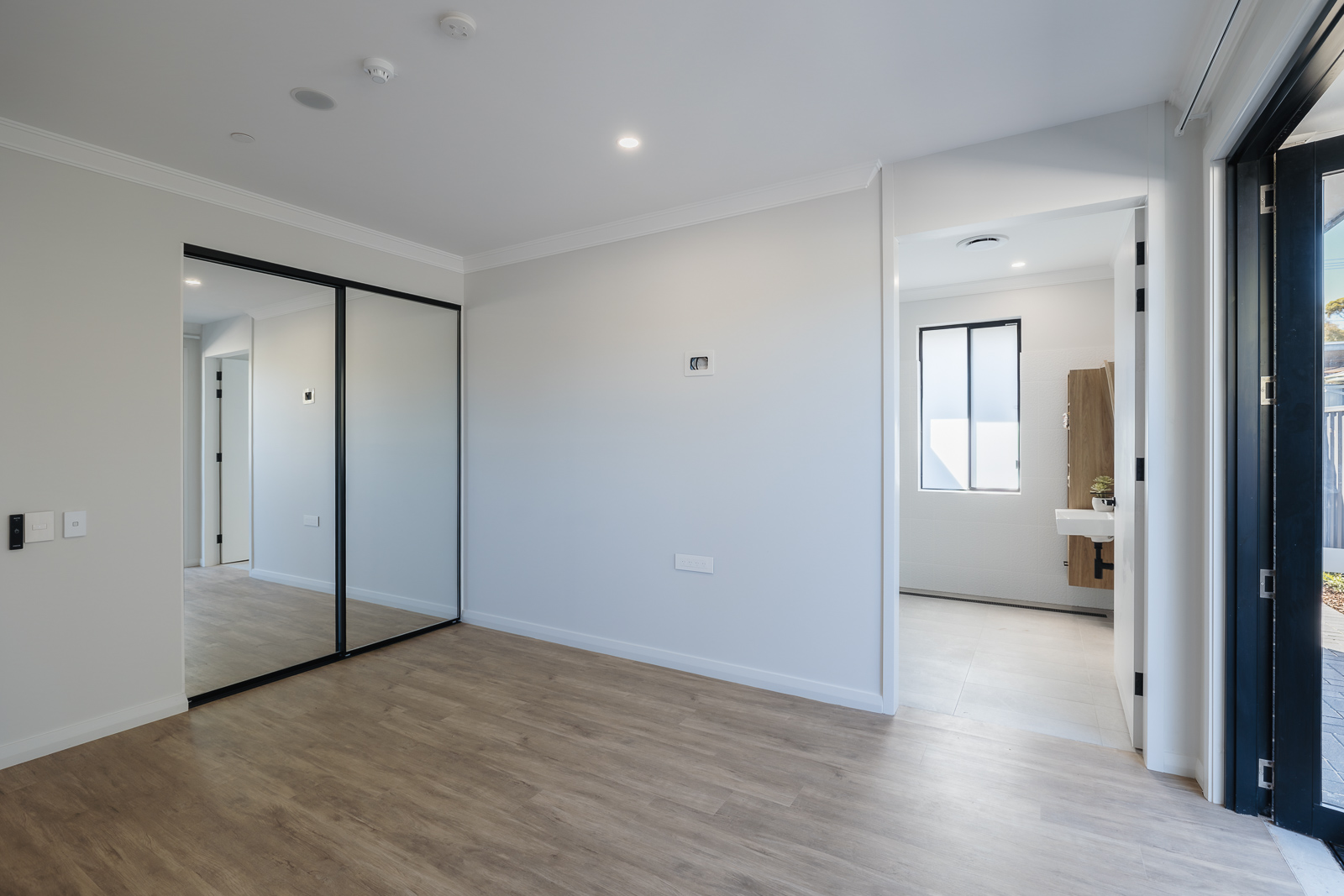 Spacious 2 bedroom home — Home image 13