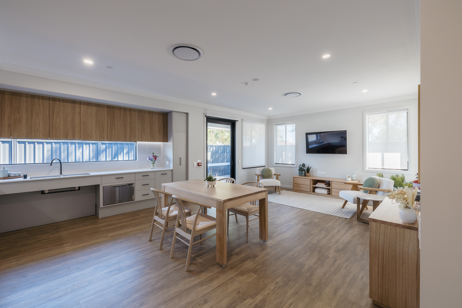 Spacious 2 bedroom home — Home image 22