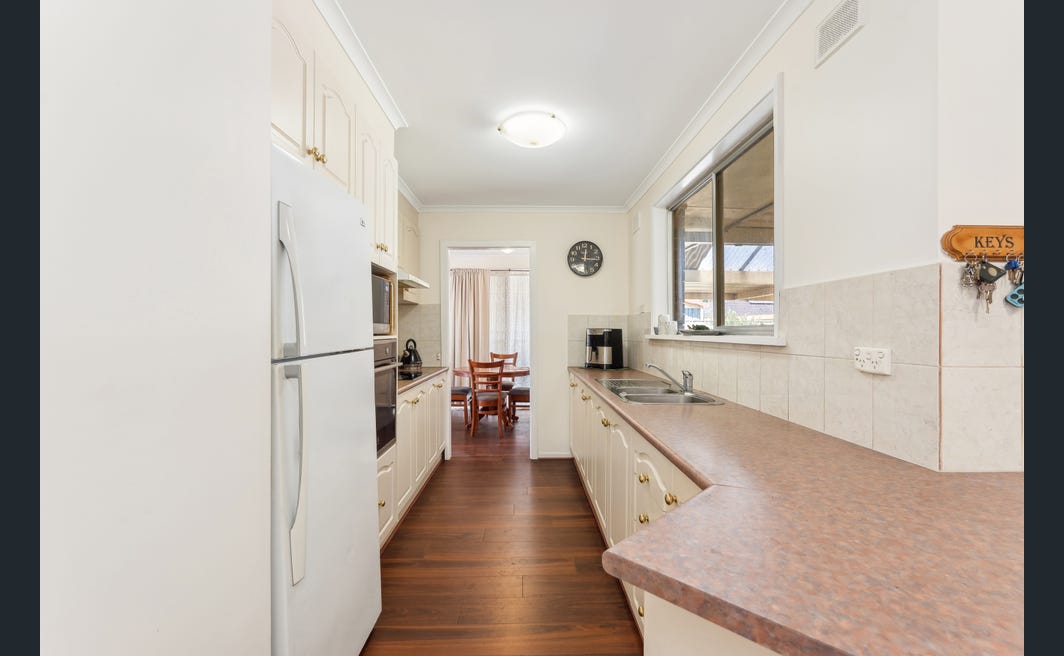 SIL Bedroom Available Now in Quiet Salisbury Park — Home image 3