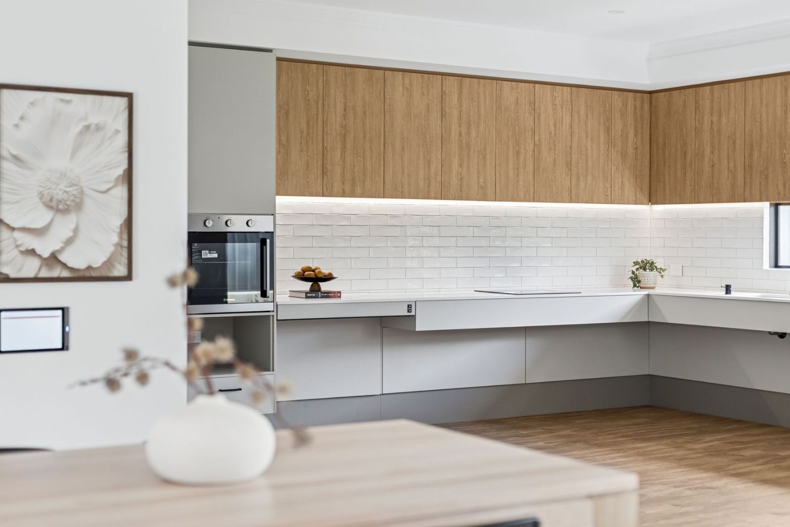 Spacious 2-Bedroom Home for Sharing PLUS Additional Villa for Single Occupancy. Disability Accommodation — Home image 8