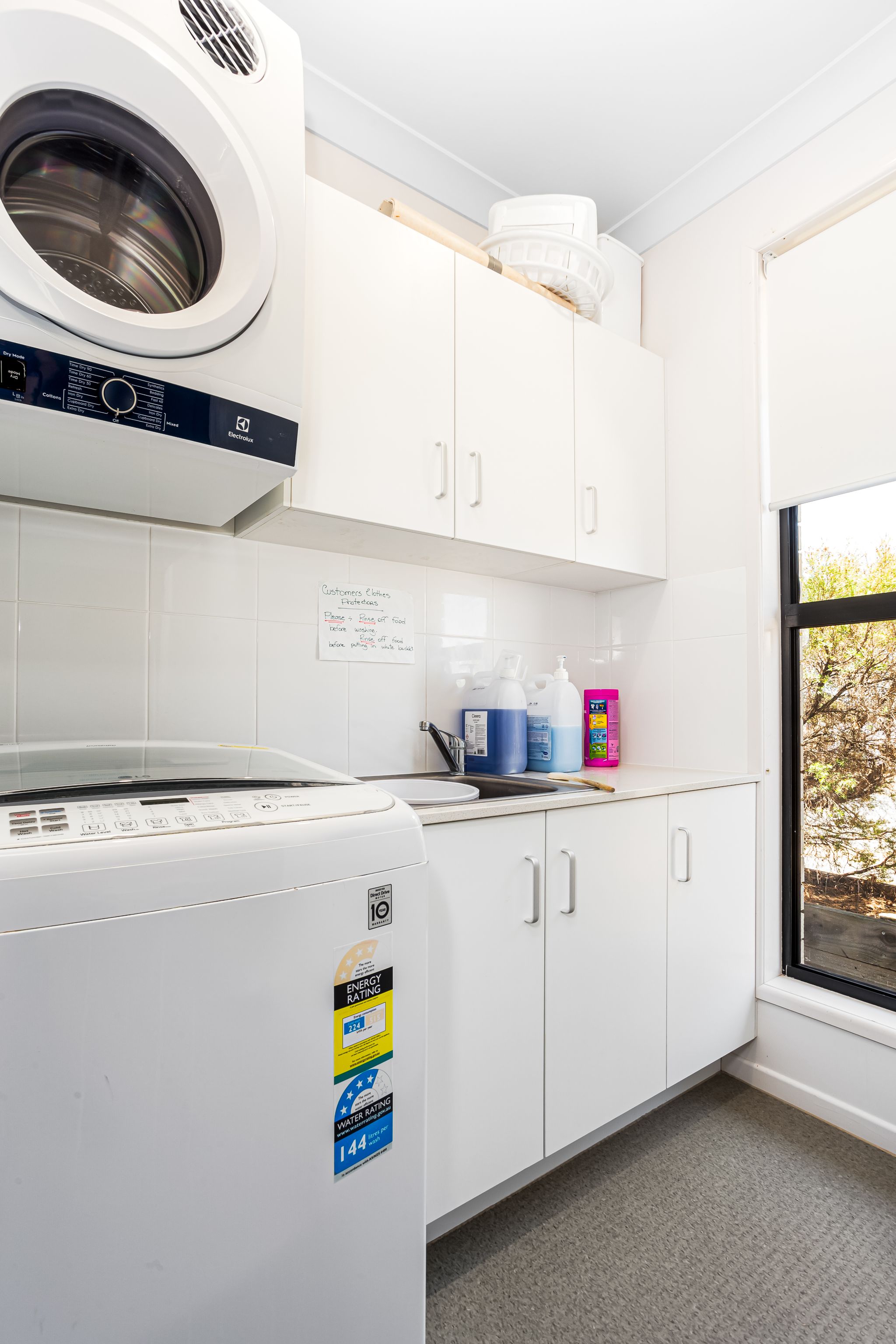 Idyllic living in Norman Gardens — Home image 4
