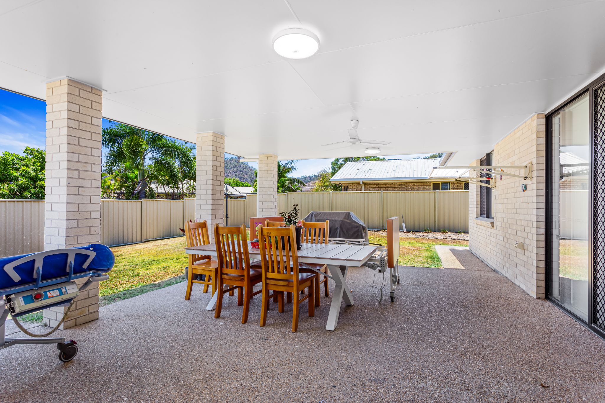 Idyllic living in Norman Gardens — Home image 10
