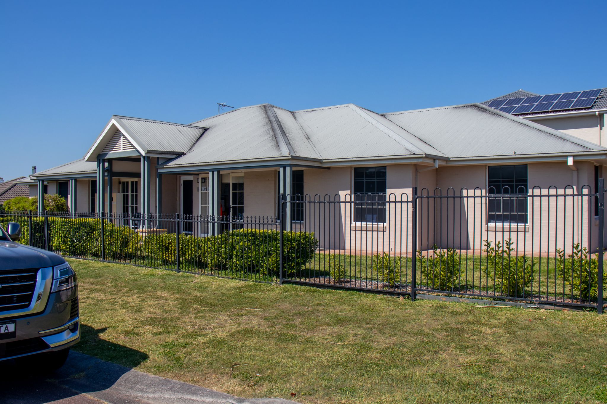 Lotus House — Home image 2