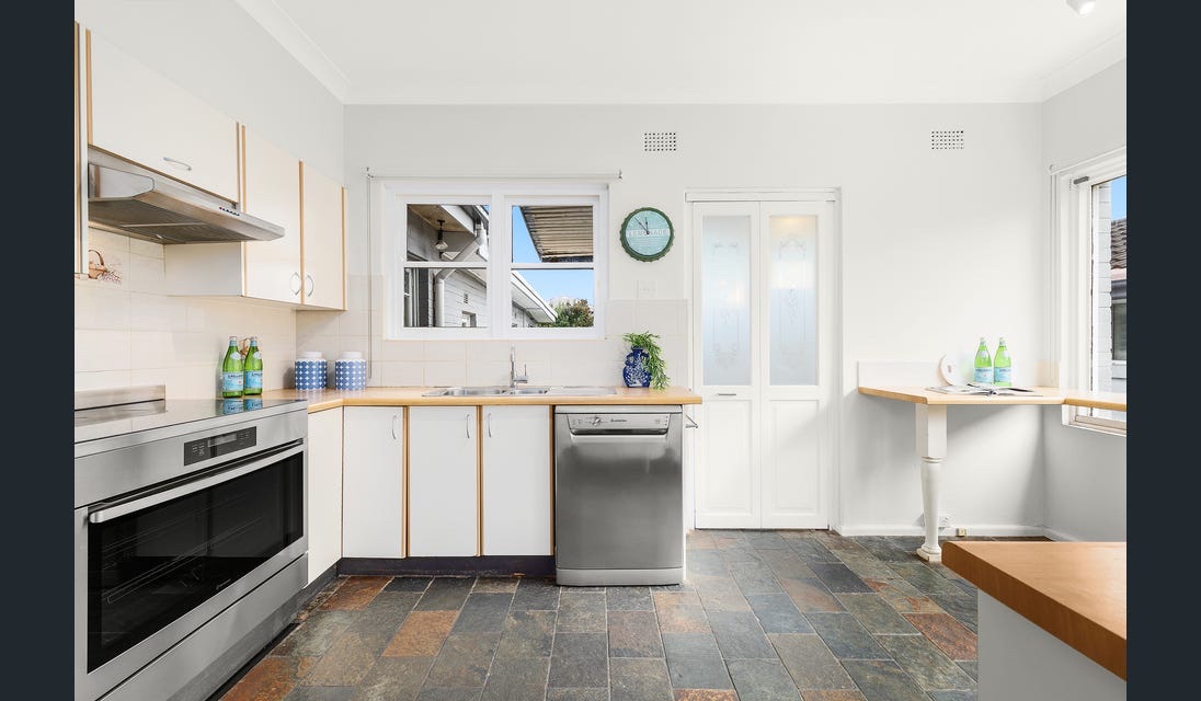 Collaroy Plateau 4-bedroom SIL home Northern Beaches — Home image 8
