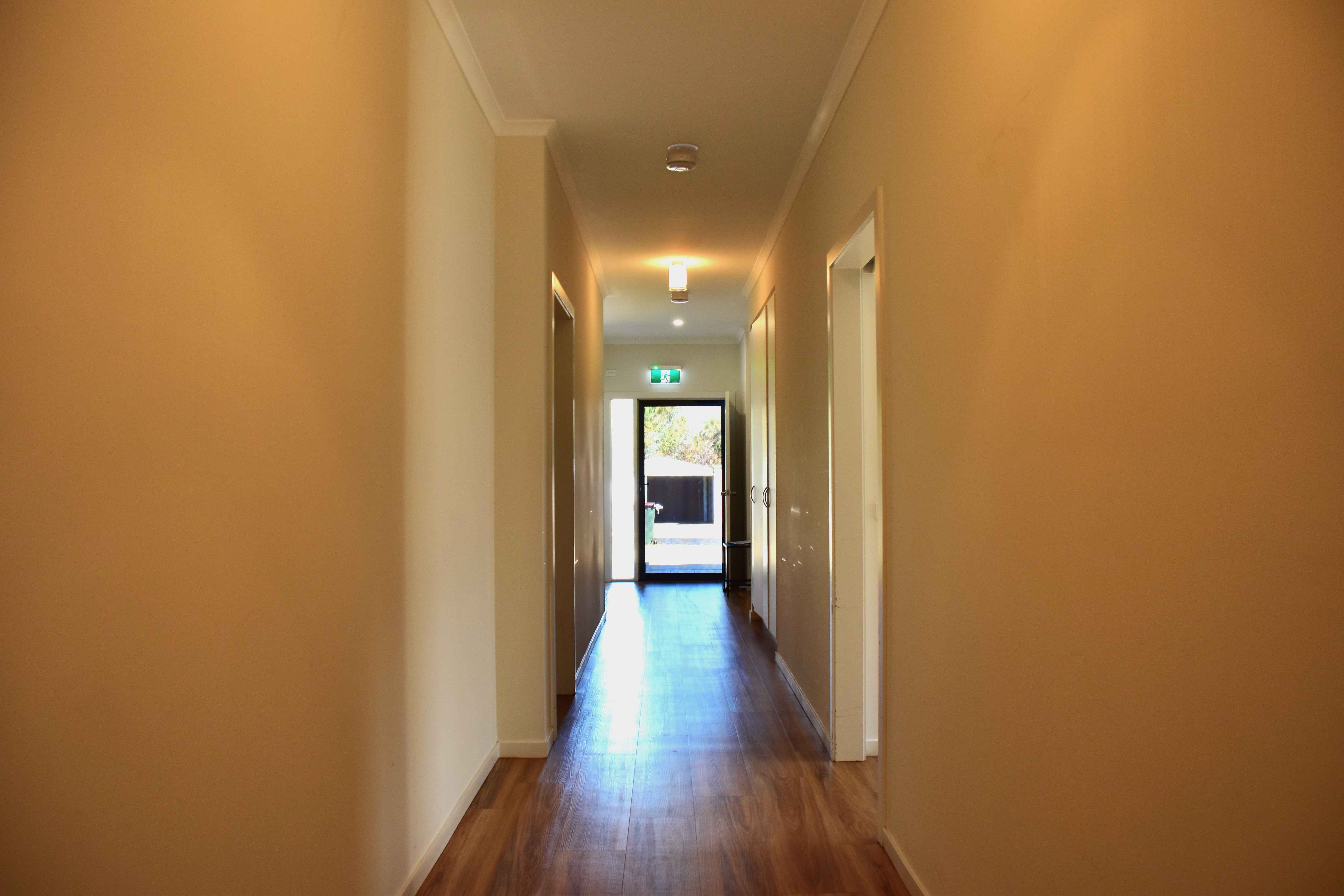Beautiful Para Hills SDA High Physical SIL Home — Home image 11