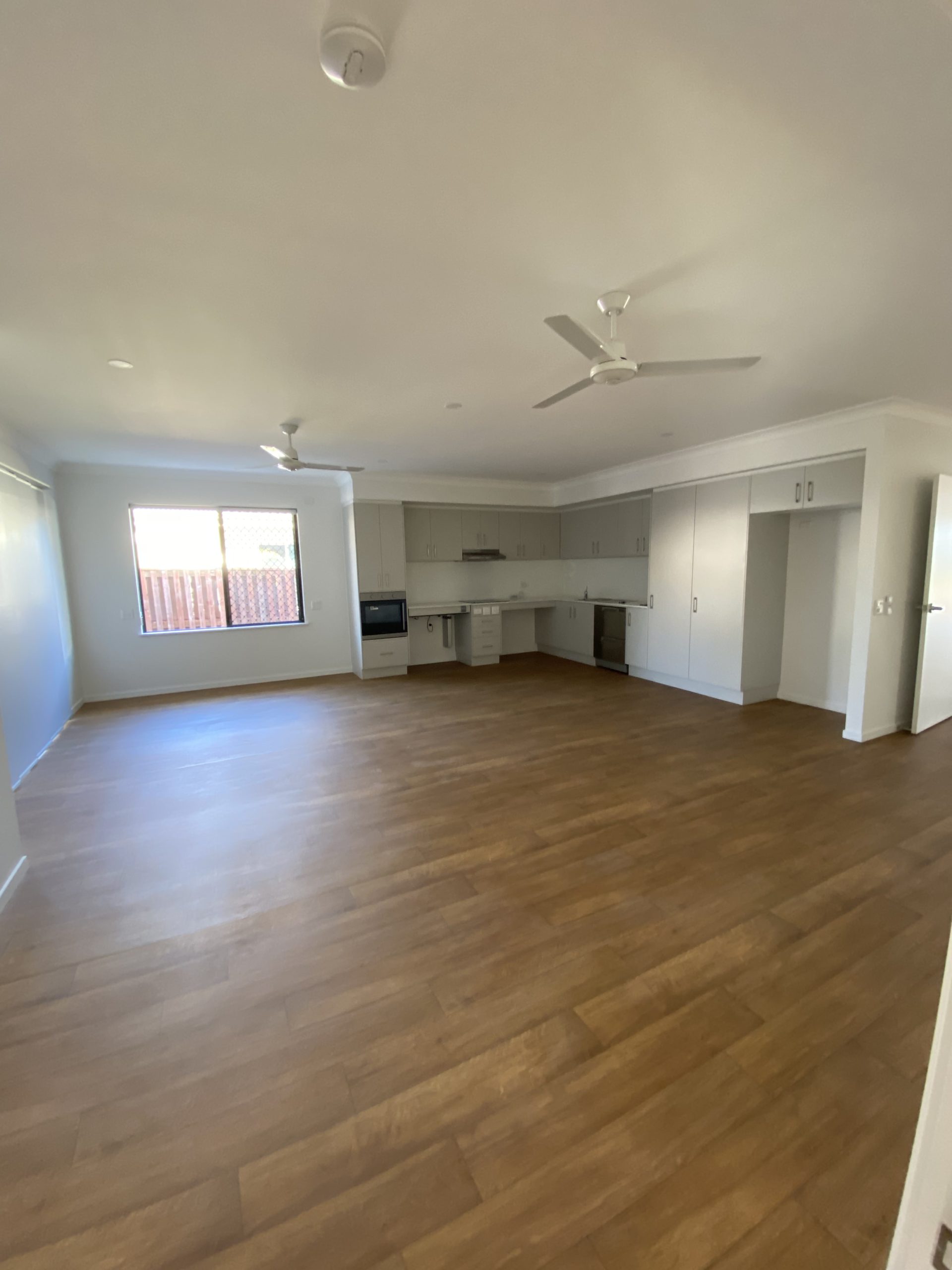 Exceptional High Physical Support SDA Home in Kelso — Home image 2