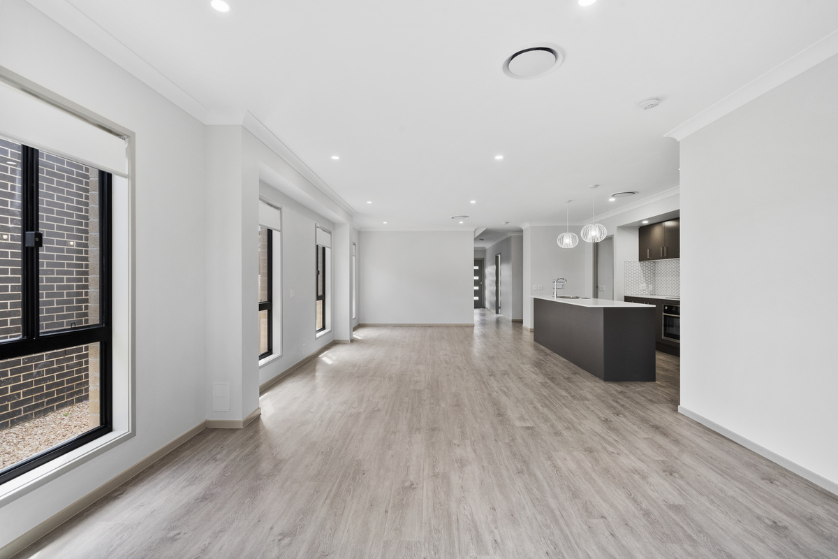 REDLAND BAY, QLD – IMPROVED LIVABILITY HOUSE (CO-TENANCY) — Home image 12