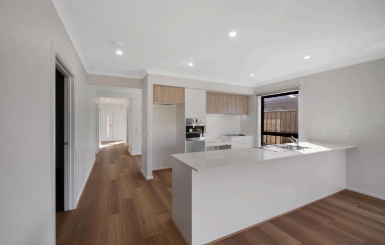 Weir Views – Modern 2-bedroom High Physical Support Home — Home image 3