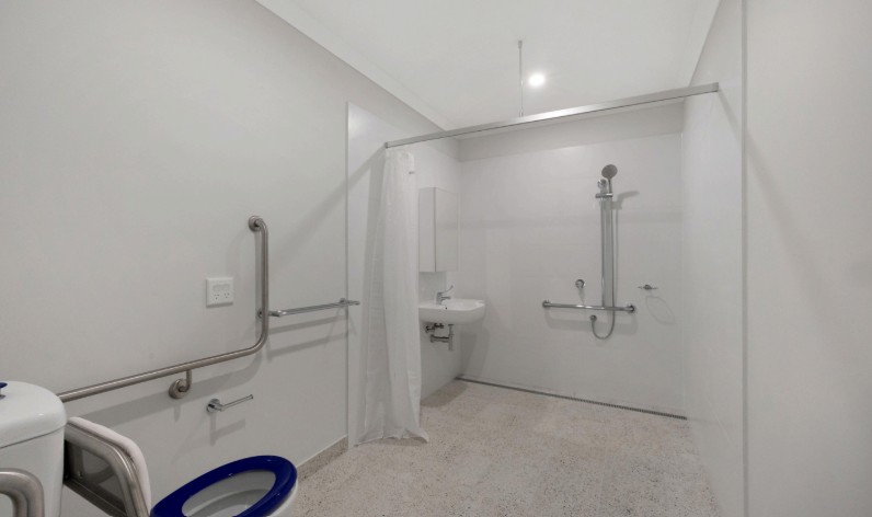 Weir Views – Modern 2-bedroom High Physical Support Home — Home image 4