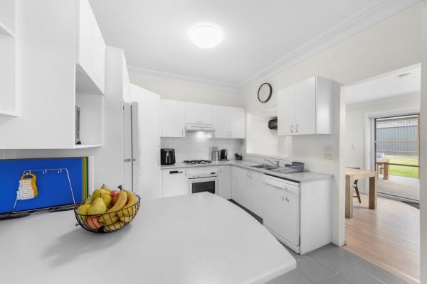 Renovated SIL home in Loftus, Sutherland Shire — Home image 2