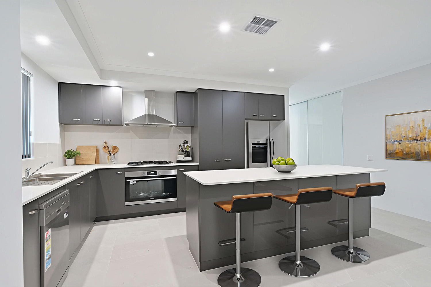 LAKELANDS - 3 BED + OOA (IL) House — Home image 5