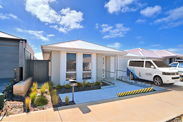 LAKELANDS - 3 BED + OOA (IL) House — Home image 7