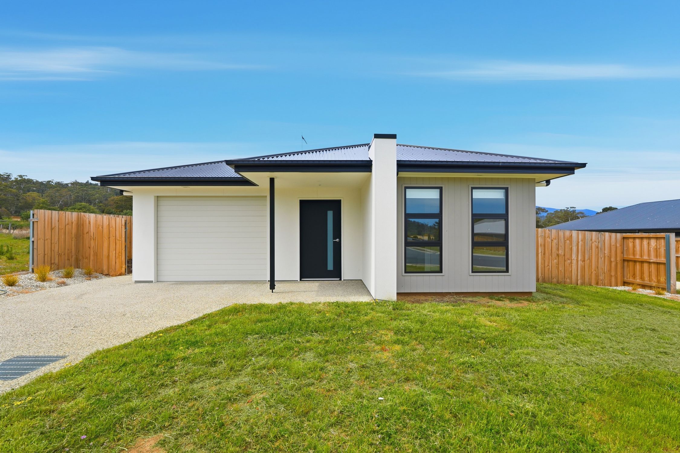 Modern. Quiet. Purpose-Built for High Physical Support. — Home image 1