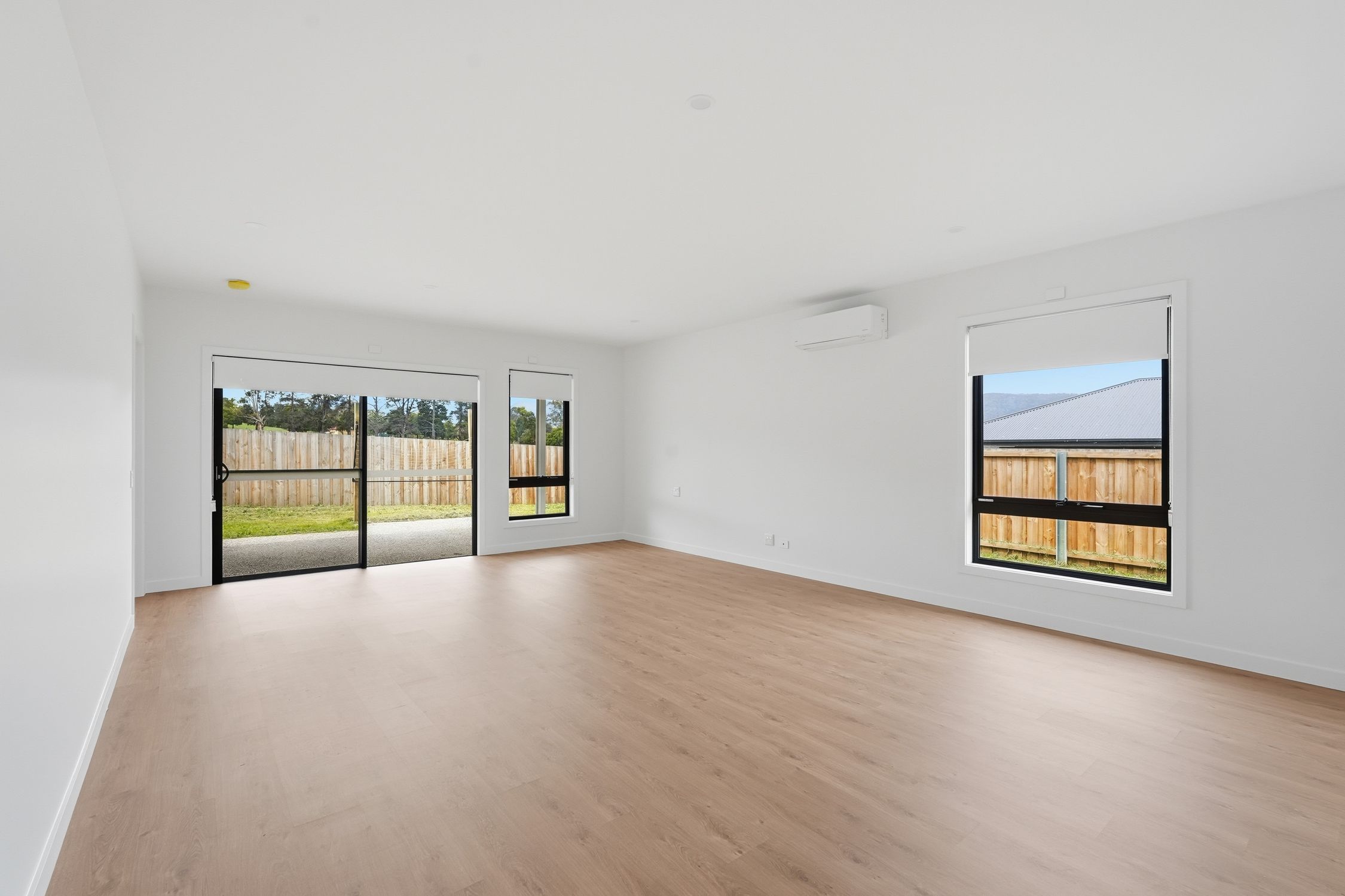 Modern. Quiet. Purpose-Built for High Physical Support. — Home image 2