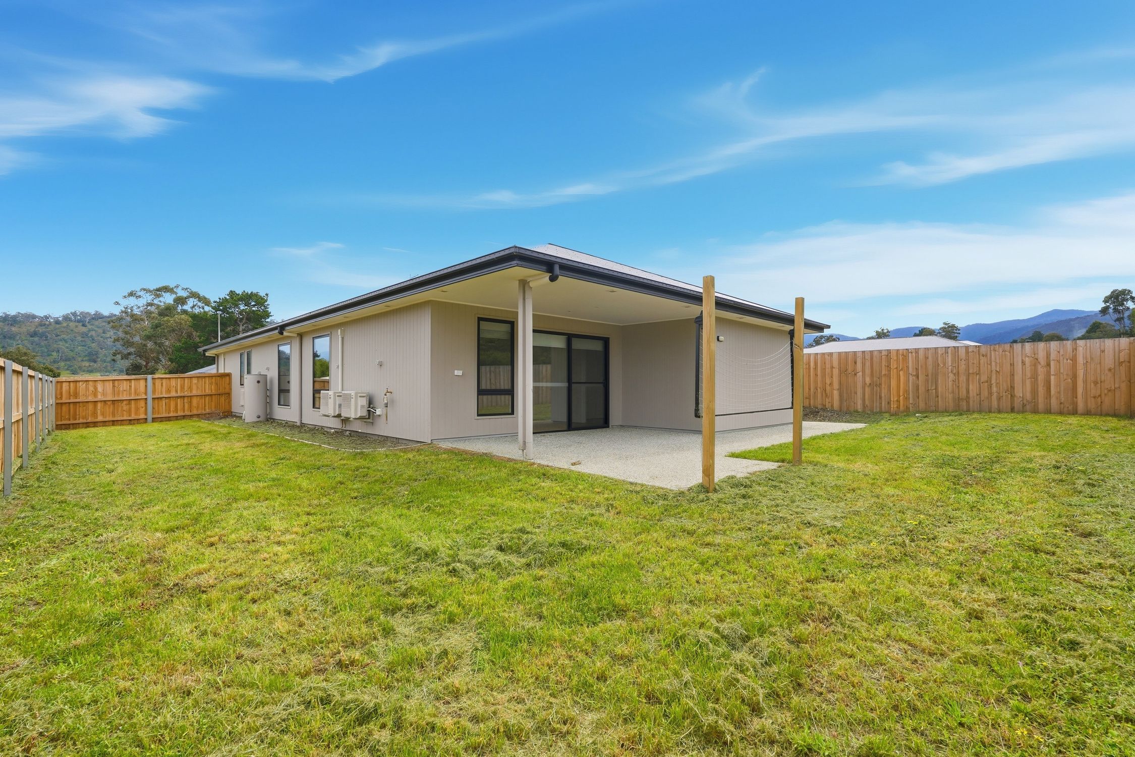 Modern. Quiet. Purpose-Built for High Physical Support. — Home image 16