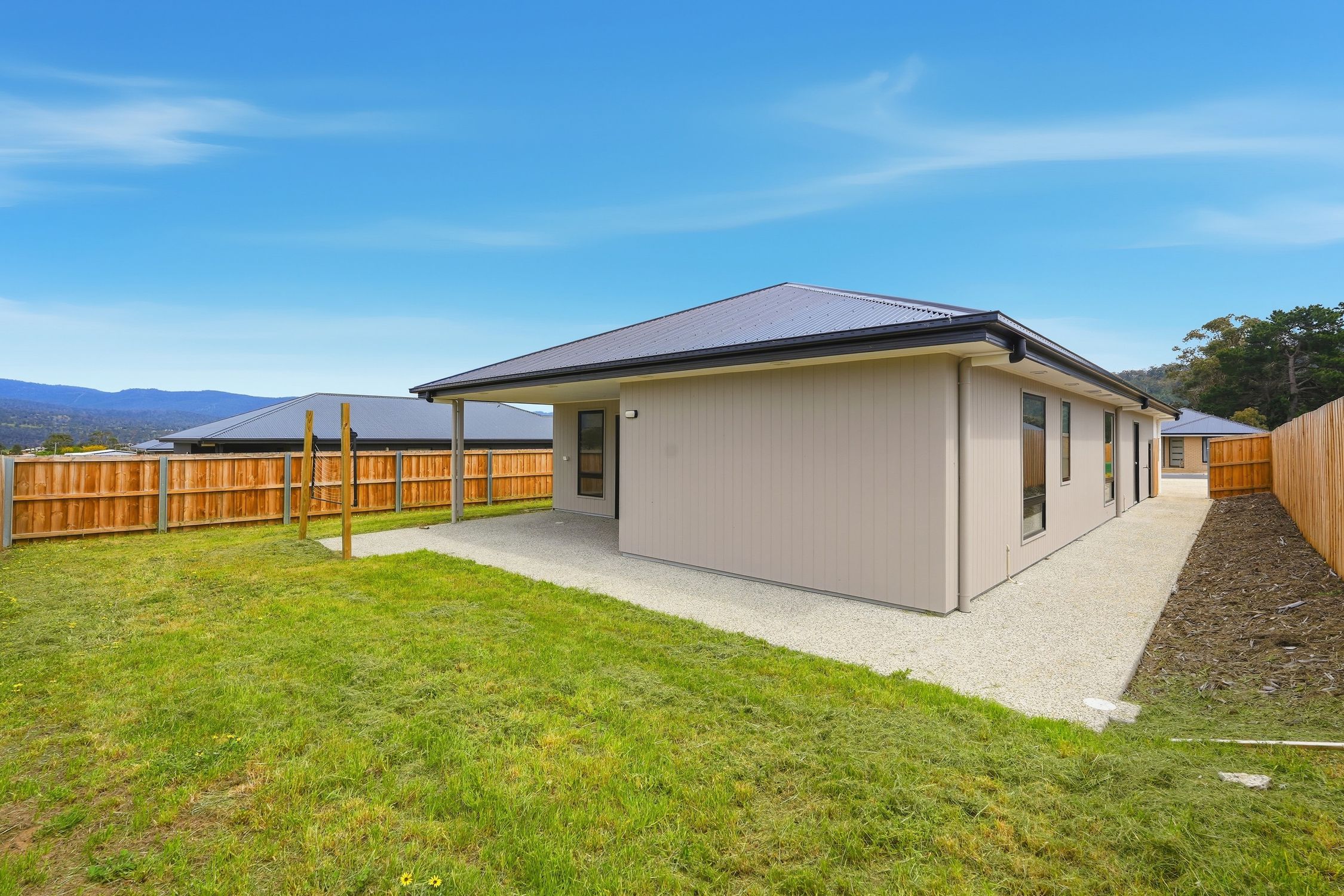 Modern. Quiet. Purpose-Built for High Physical Support. — Home image 17