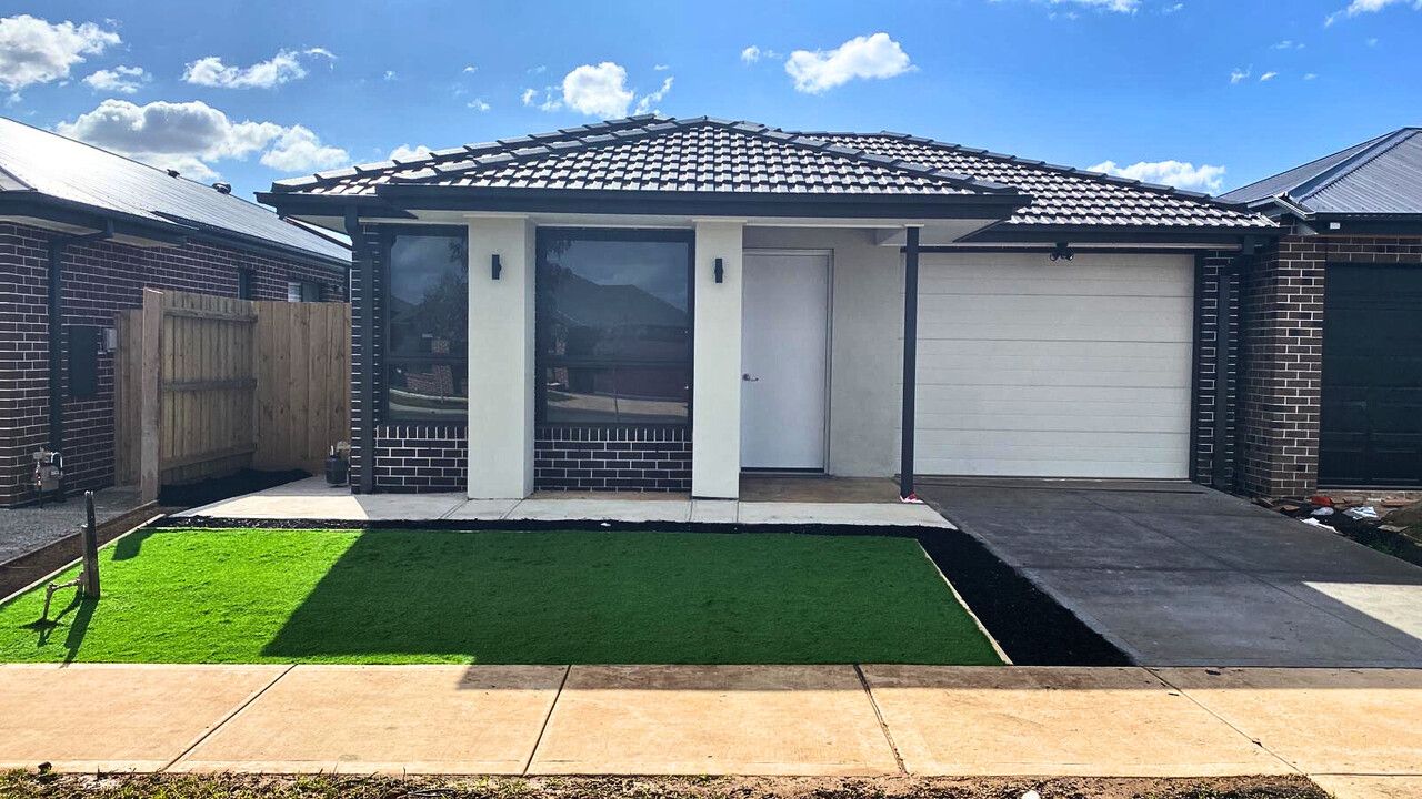 AVAILABLE NOW! 2 Participant Robust Home in Deanside — Home image 3