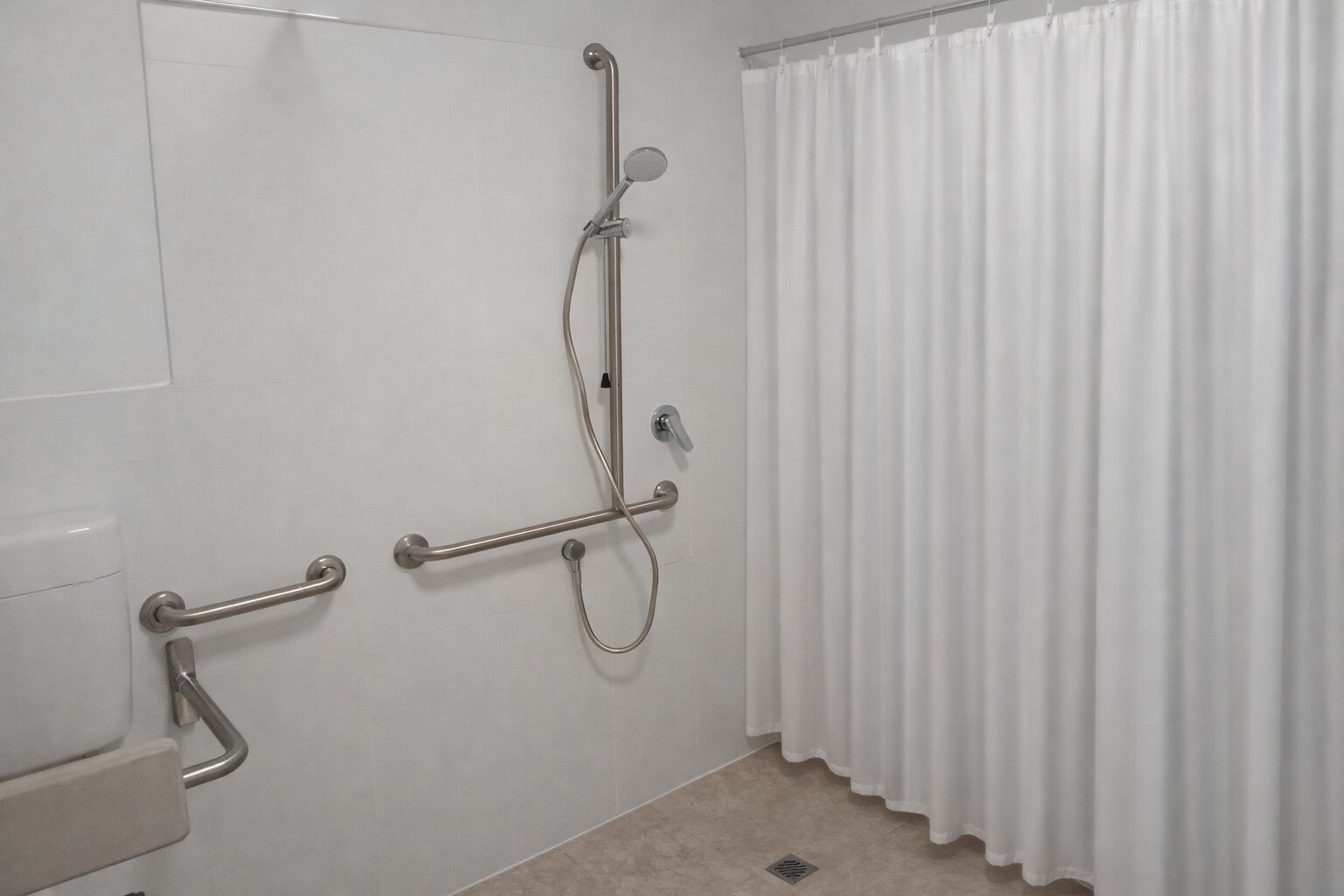 Multi-purpose ILO Apartments - Cardiff, NSW — Home image 3