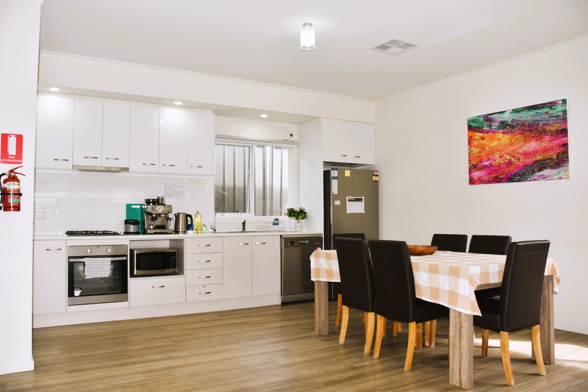 Beautiful SDA home in the heart of Mount Barker — Home image 7