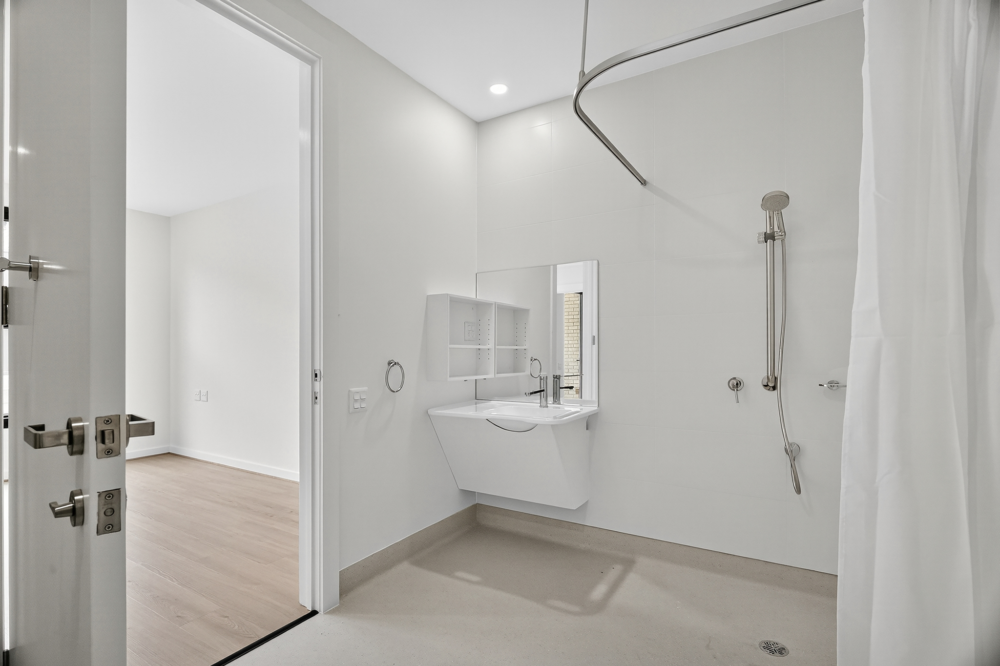 Flawless 5-Star HPS Villas in Adelaide’s Heart! — Home image 14