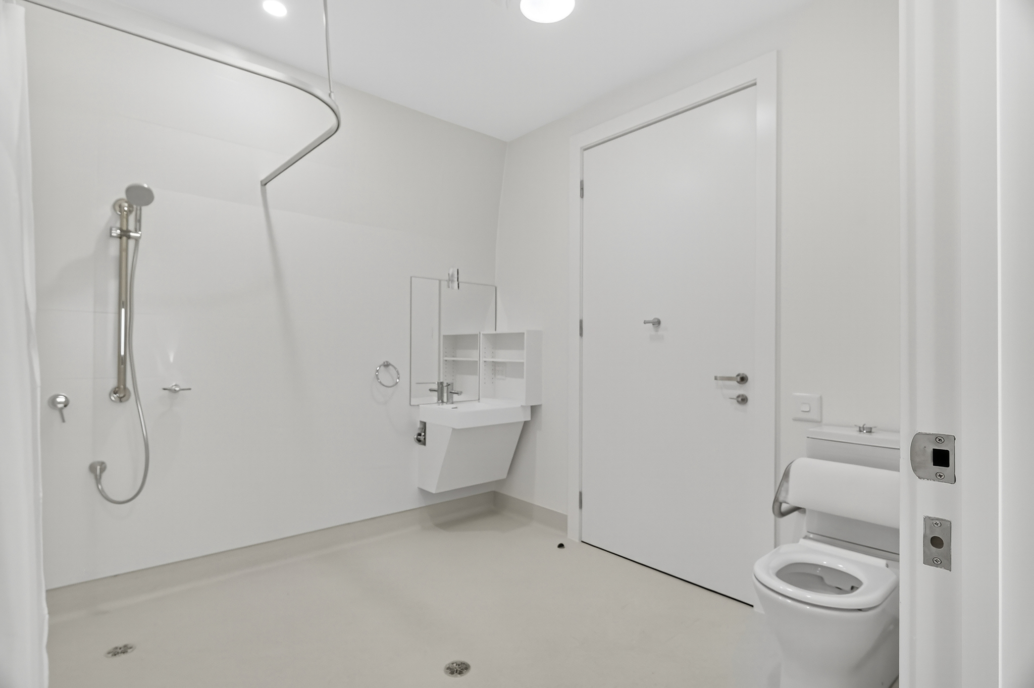 Flawless 5-Star HPS Villas in Adelaide’s Heart! — Home image 15