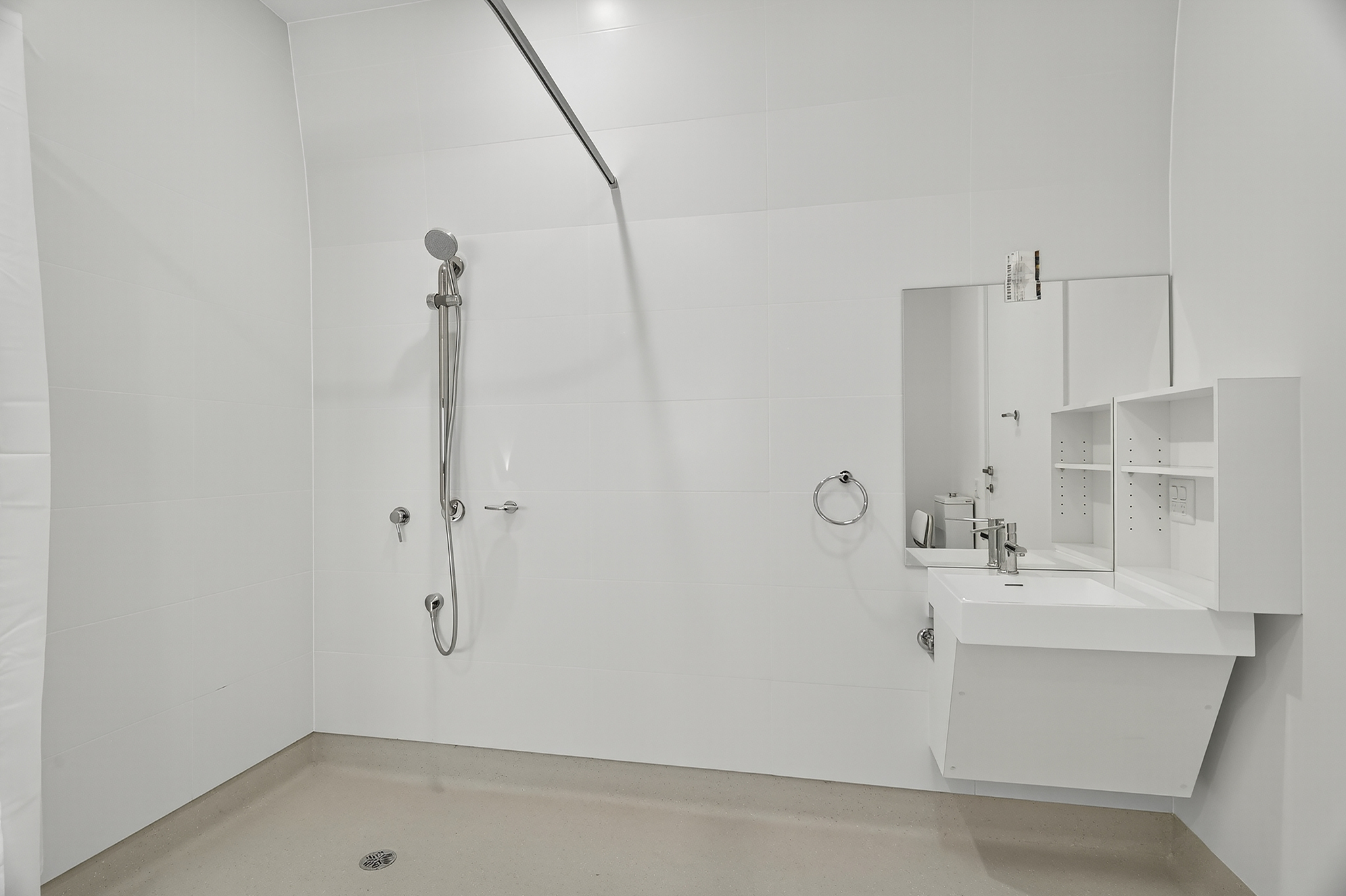Flawless 5-Star HPS Villas in Adelaide’s Heart! — Home image 16