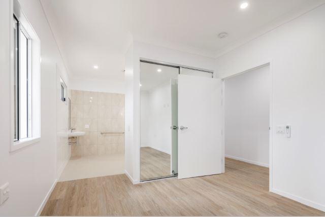 SDA Fully Accessible 1 x 2 Duplex Mount Louisa, Townsville — Home image 2