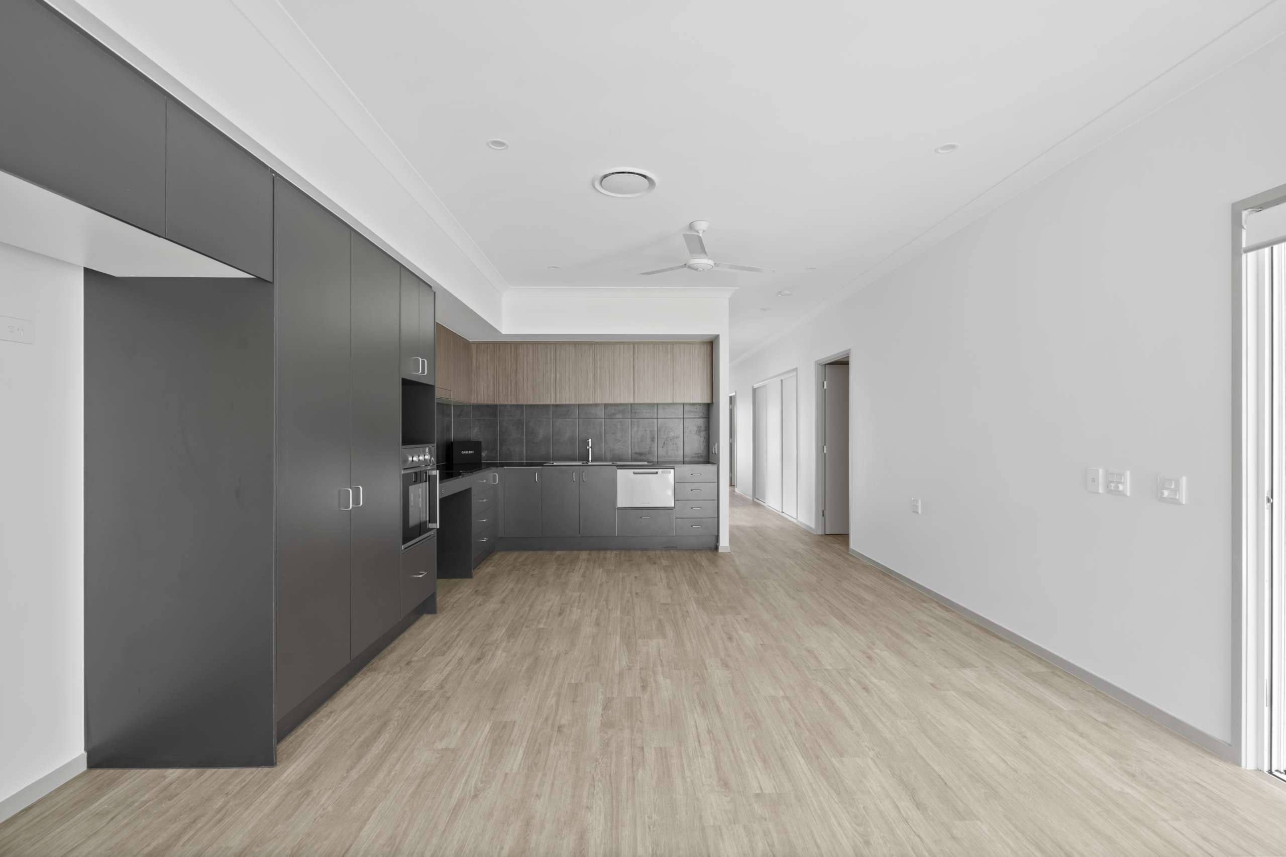 CALAMVALE QLD – HIGH PHYSICAL SUPPORT HOUSE — Home image 13