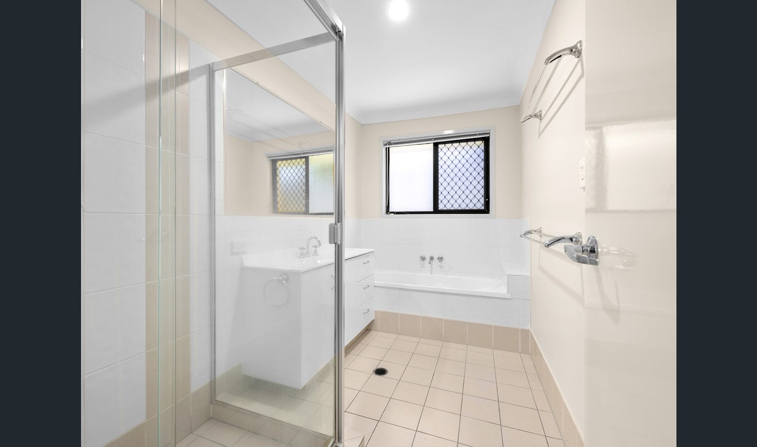 Tailored Comfort and Modern Living: Your SIL Home Awaits — Home image 5