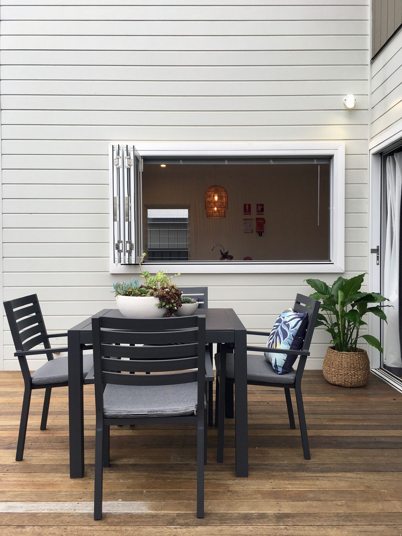 Miller — Home image 3