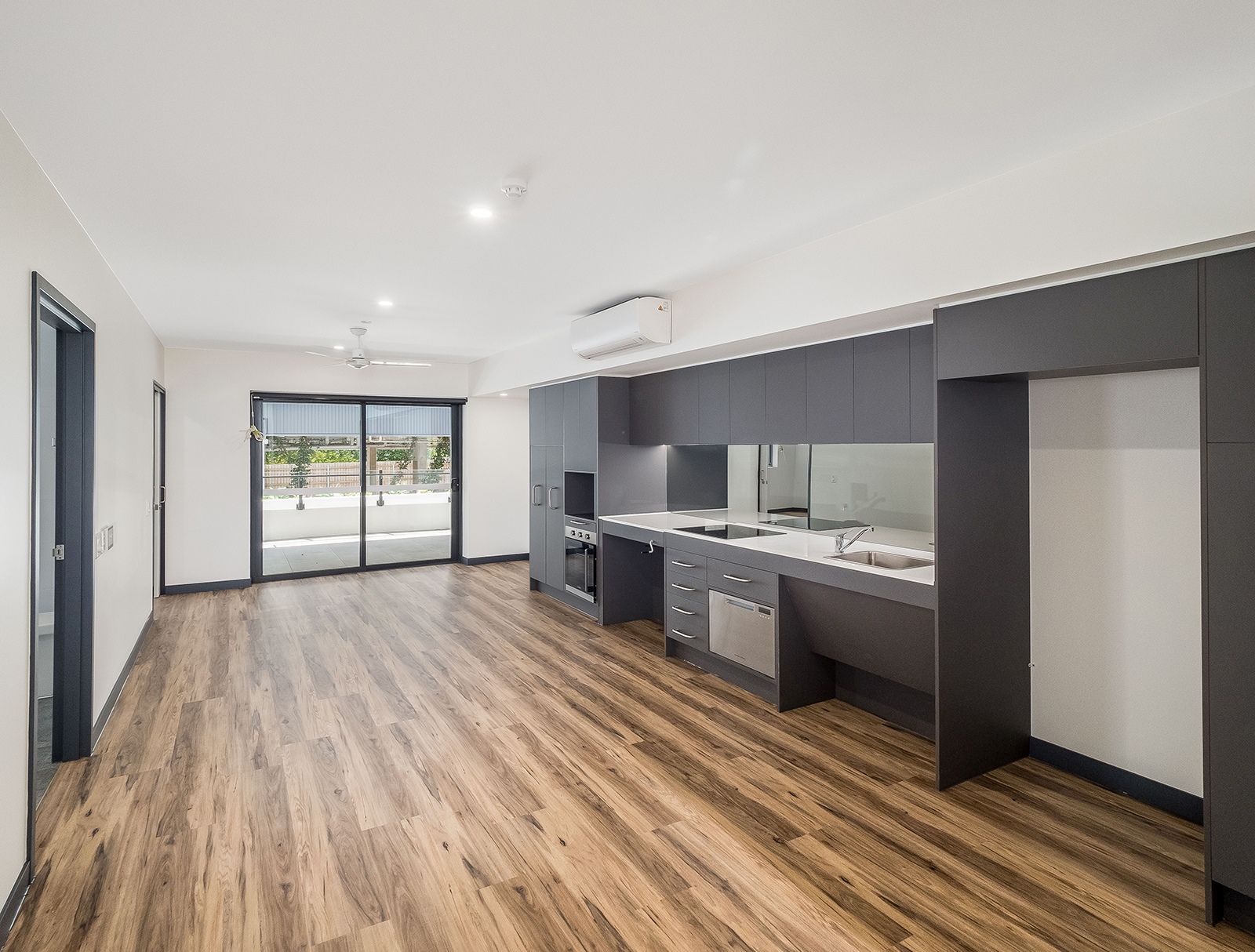 High Physical Support Apartments, Timor Ave, Loganholme — Home image 2