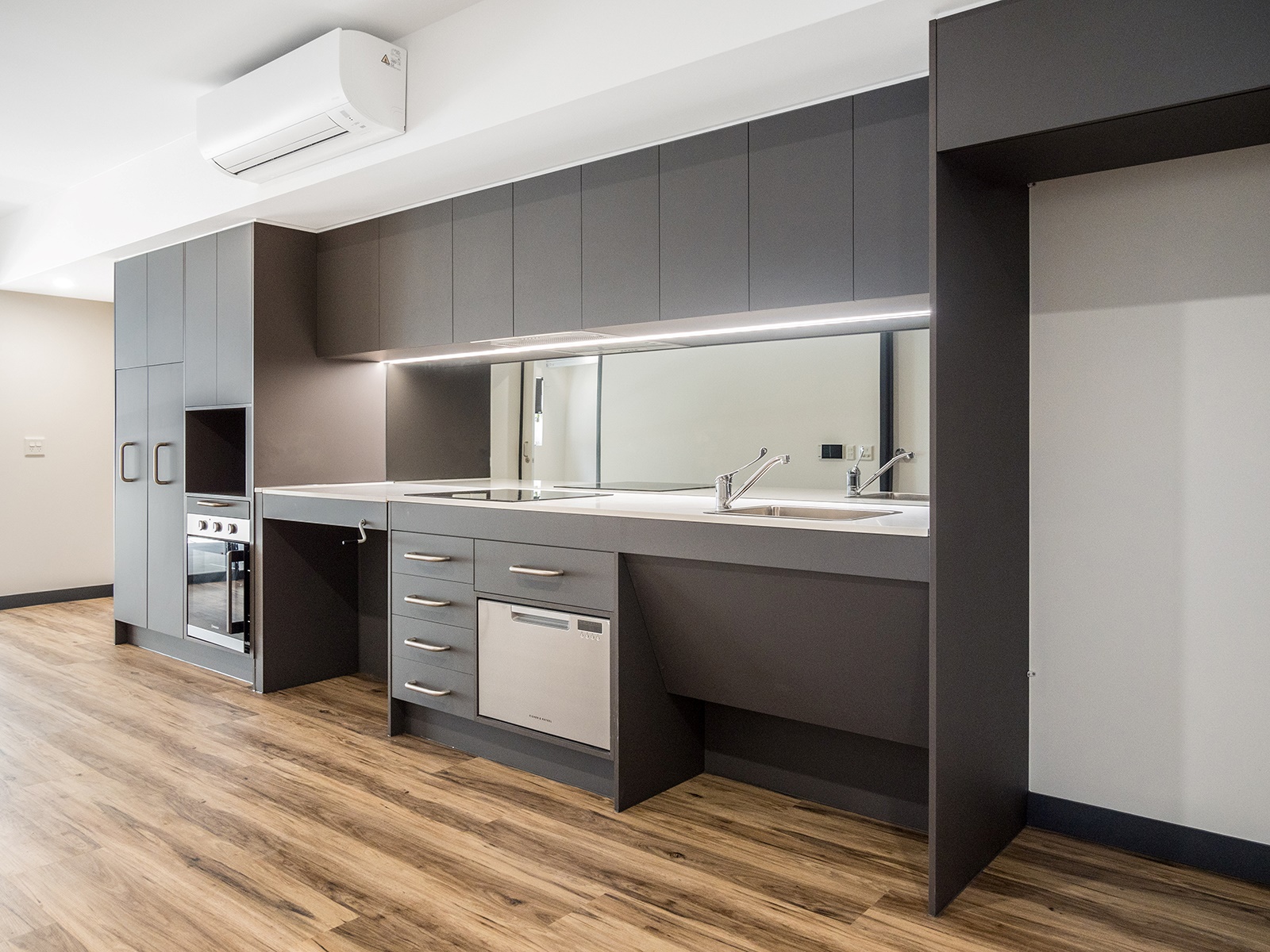 High Physical Support Apartments, Timor Ave, Loganholme — Home image 12