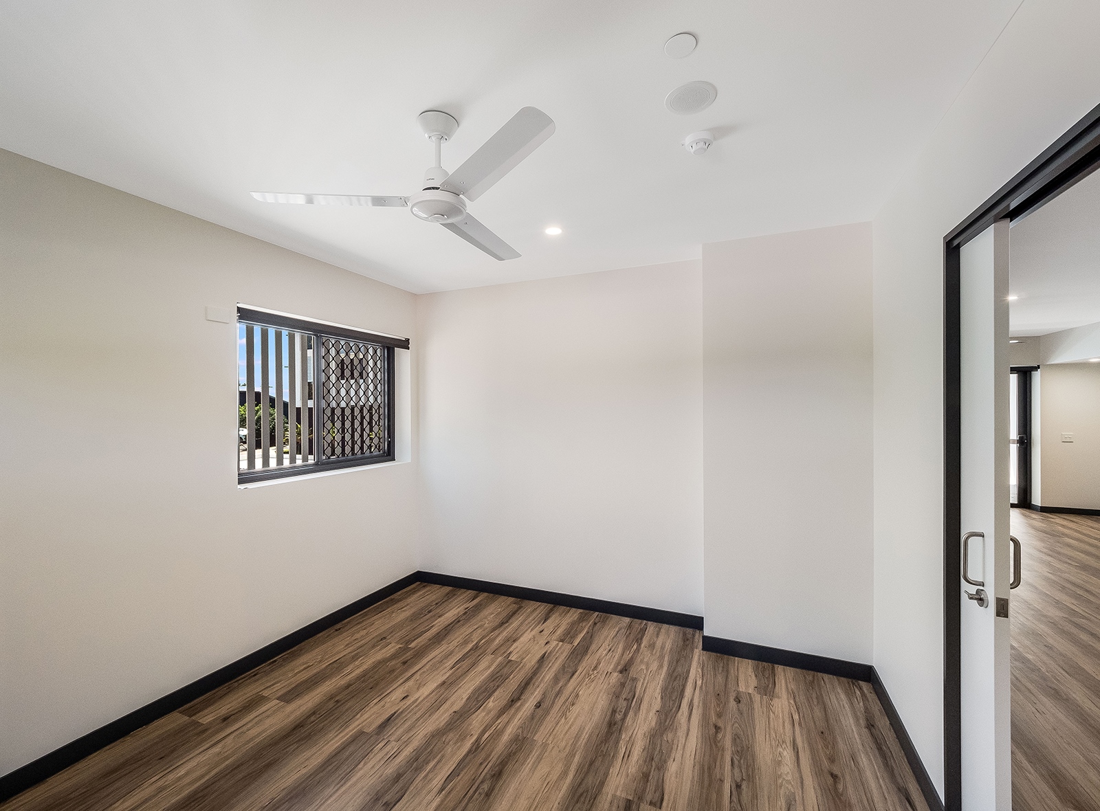 High Physical Support Apartments, Timor Ave, Loganholme — Home image 14