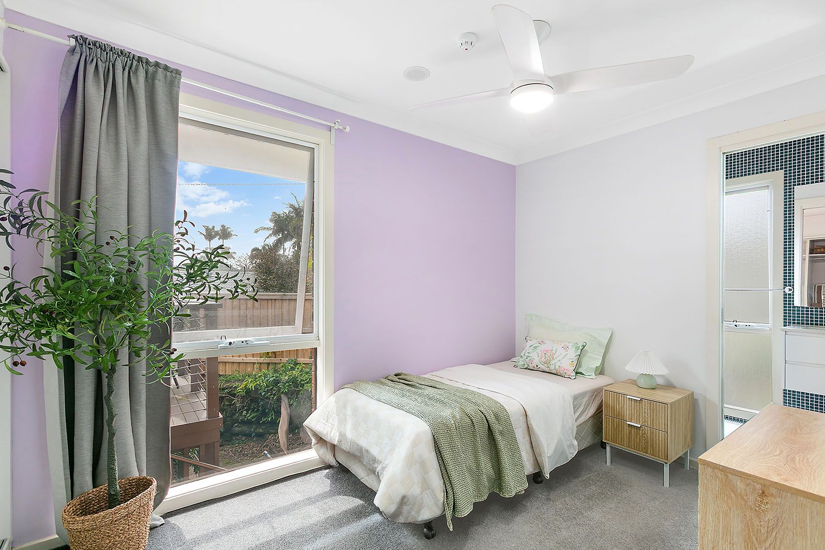 Sunnyfield Horst Home — Home image 3