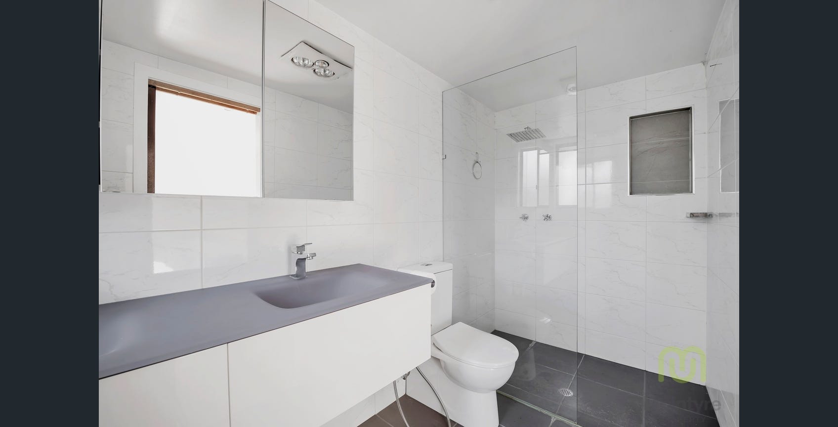 Chisholm House — Home image 2