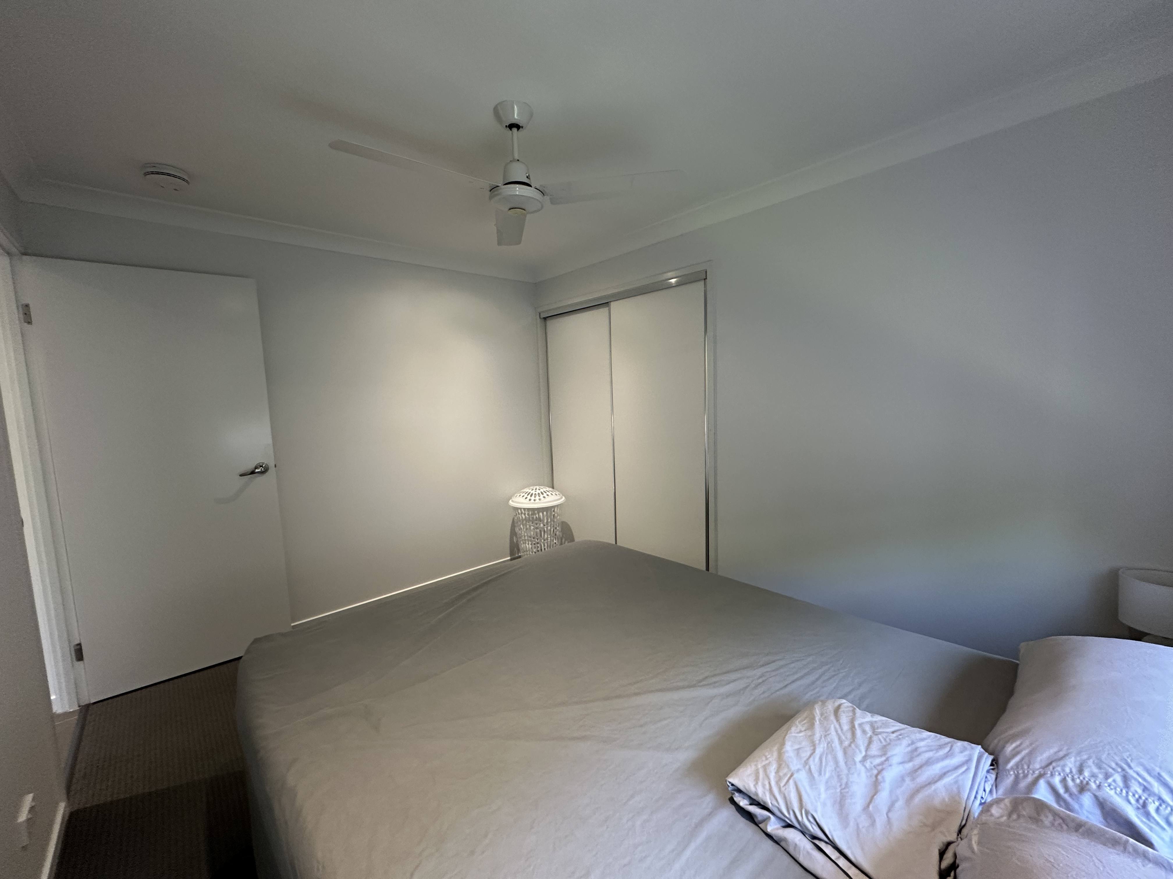 Comfortable Modern SIL Home in Lawnton — Home image 8