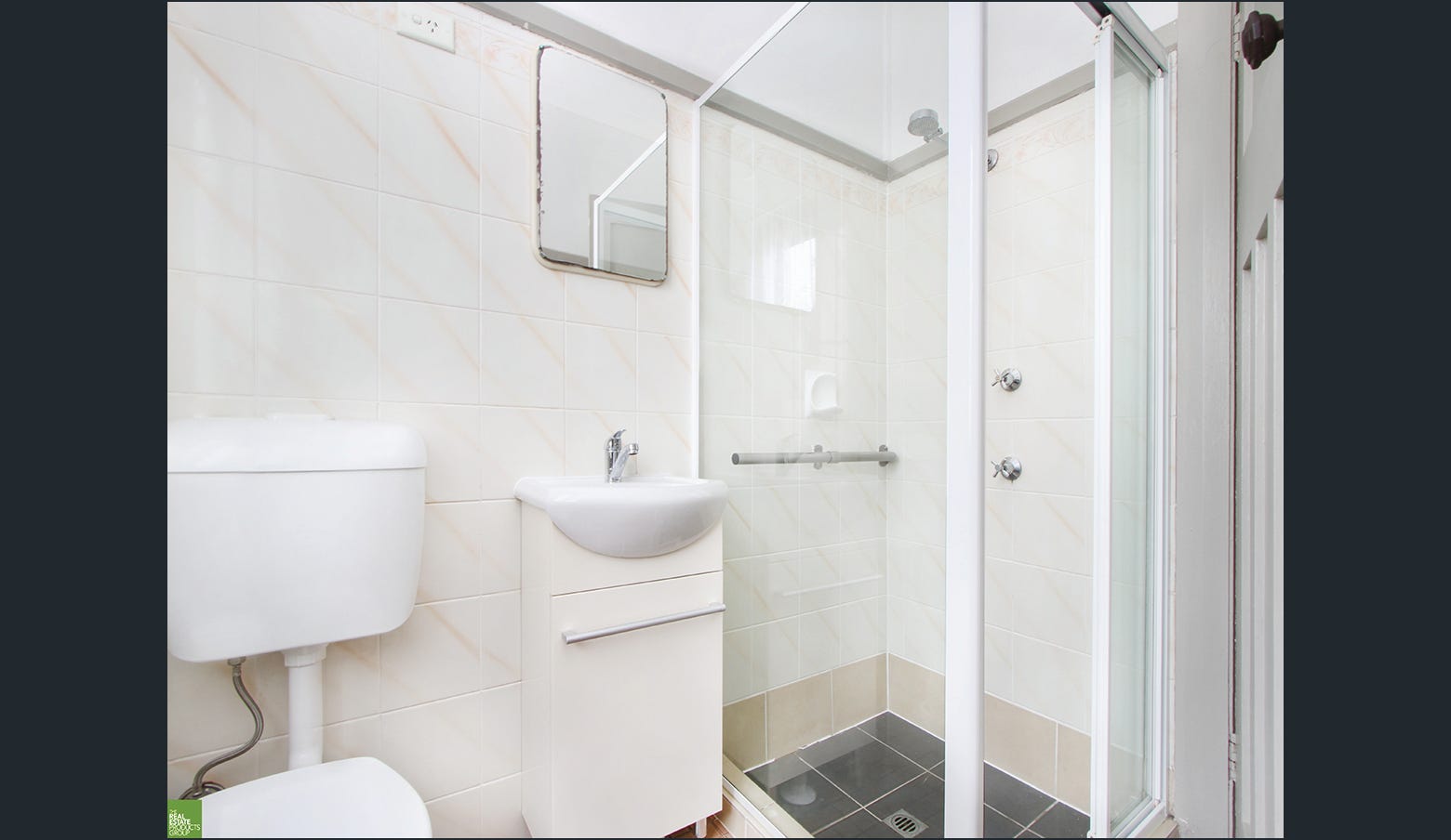 7 Jutland Avenue, Wollongong, NSW 2500 — Home image 5