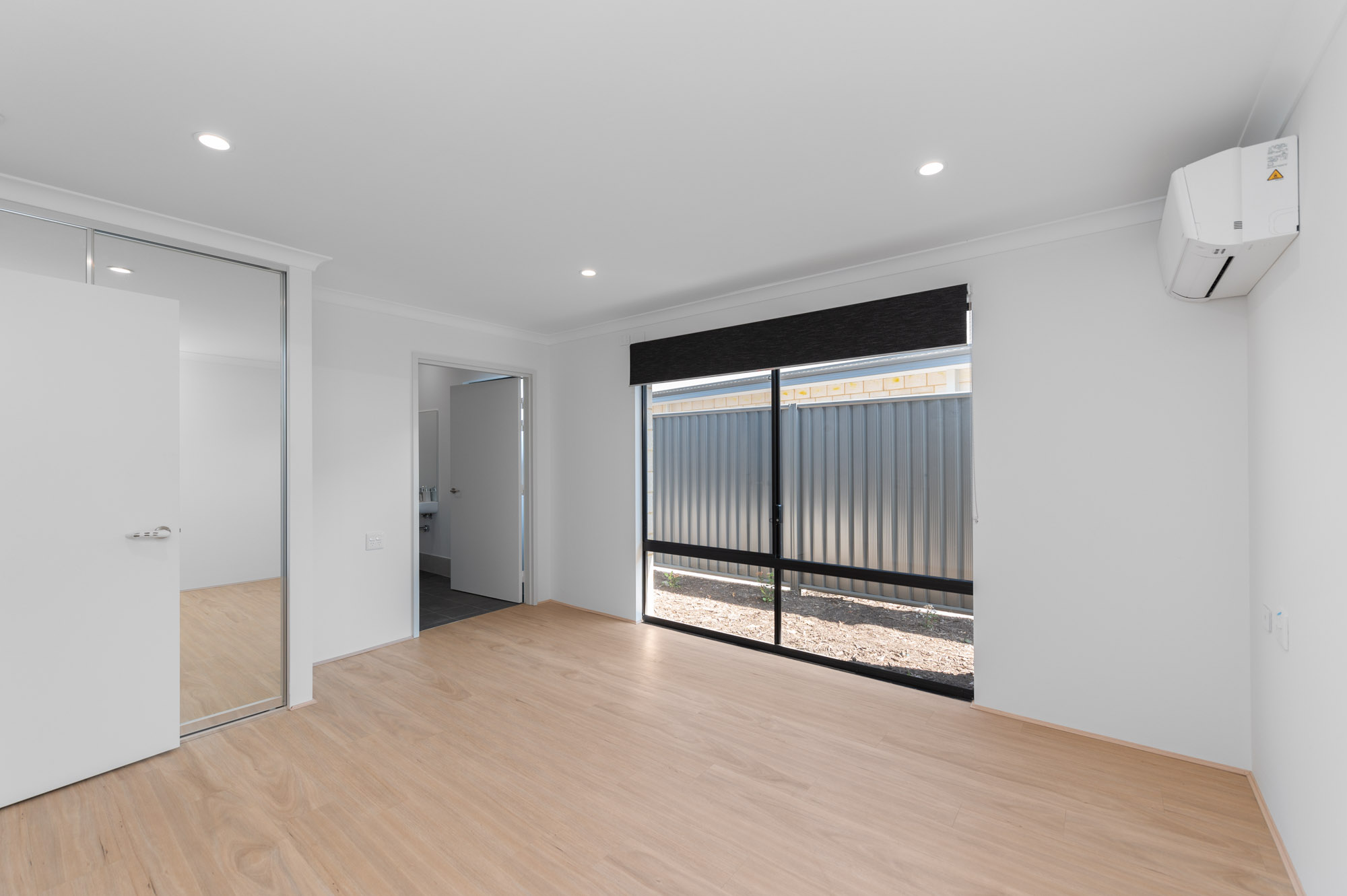 Modern SDA HPS 3 Residence House with OOA for Rent — Home image 13