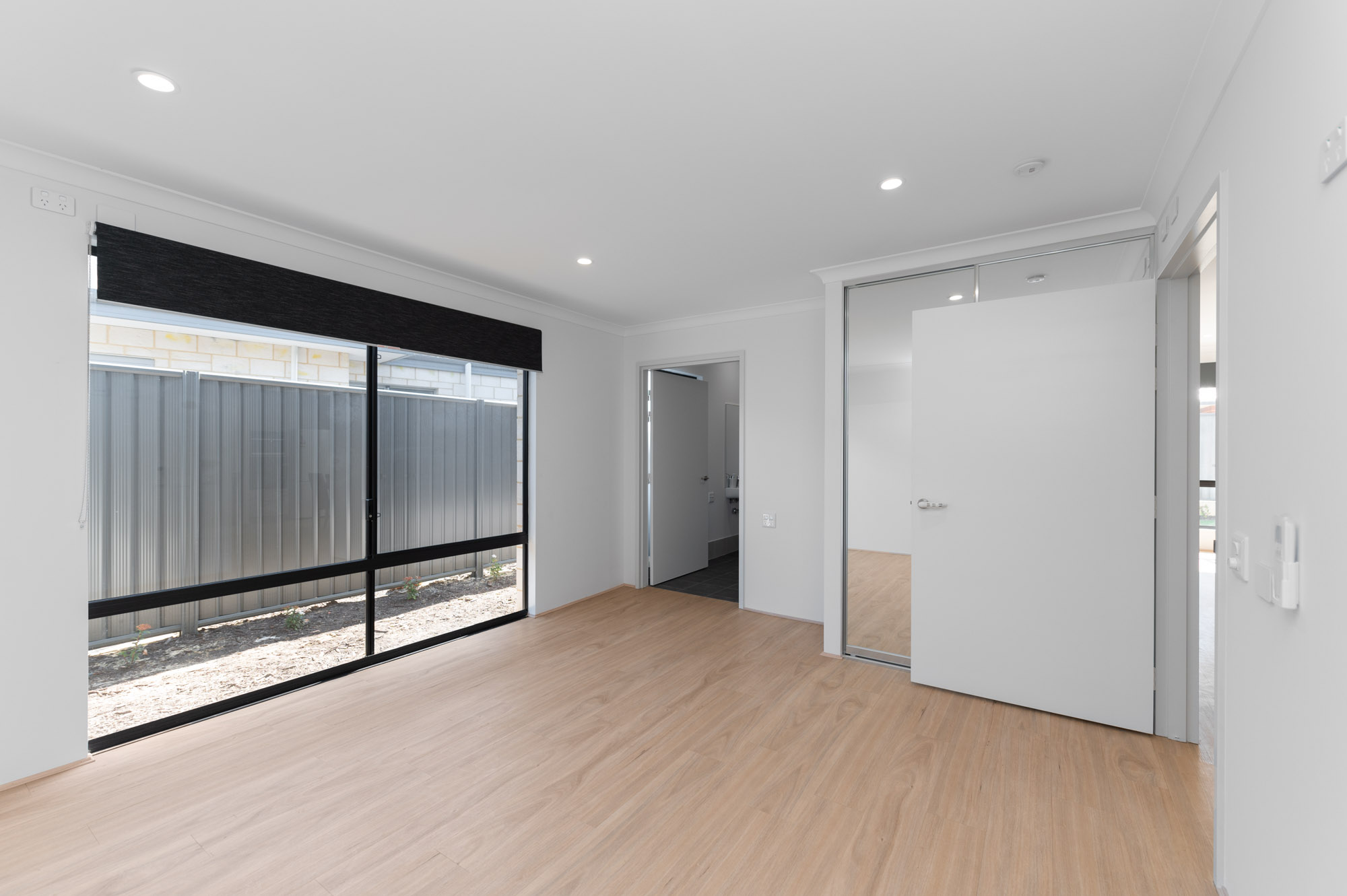 Modern SDA HPS 3 Residence House with OOA for Rent — Home image 16