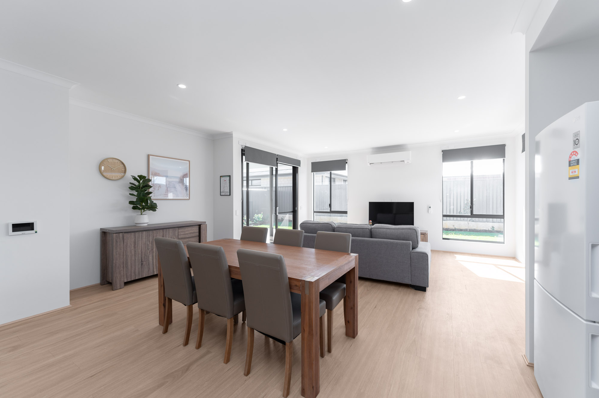 Modern SDA HPS 3 Residence House with OOA for Rent — Home image 2