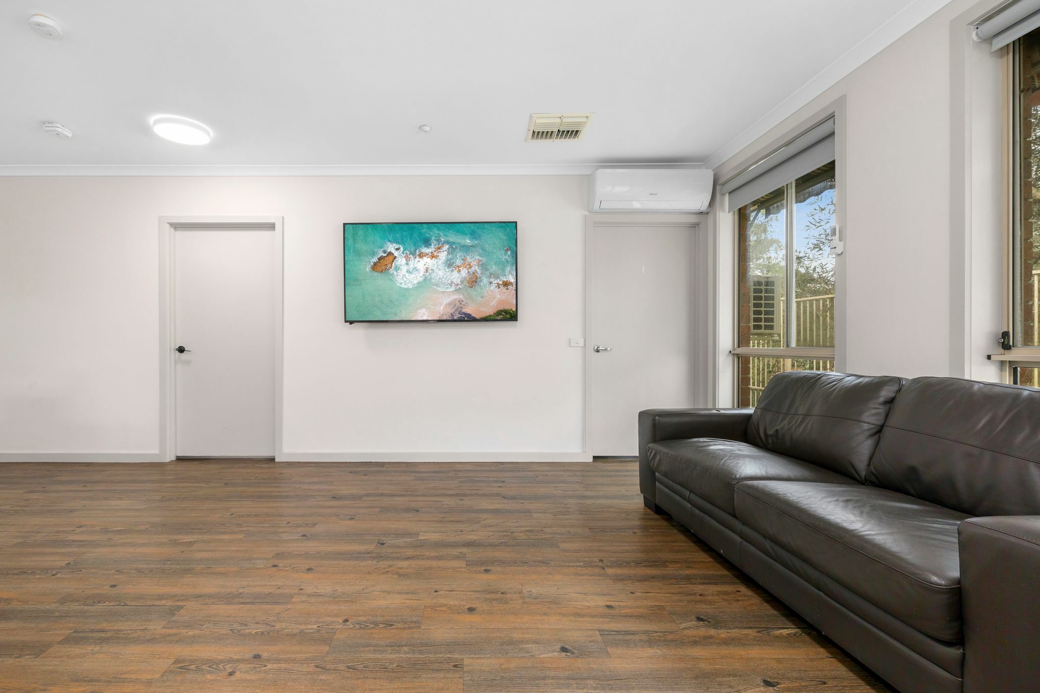 Peaceful lifestyle in tranquil Langwarrin — Home image 9