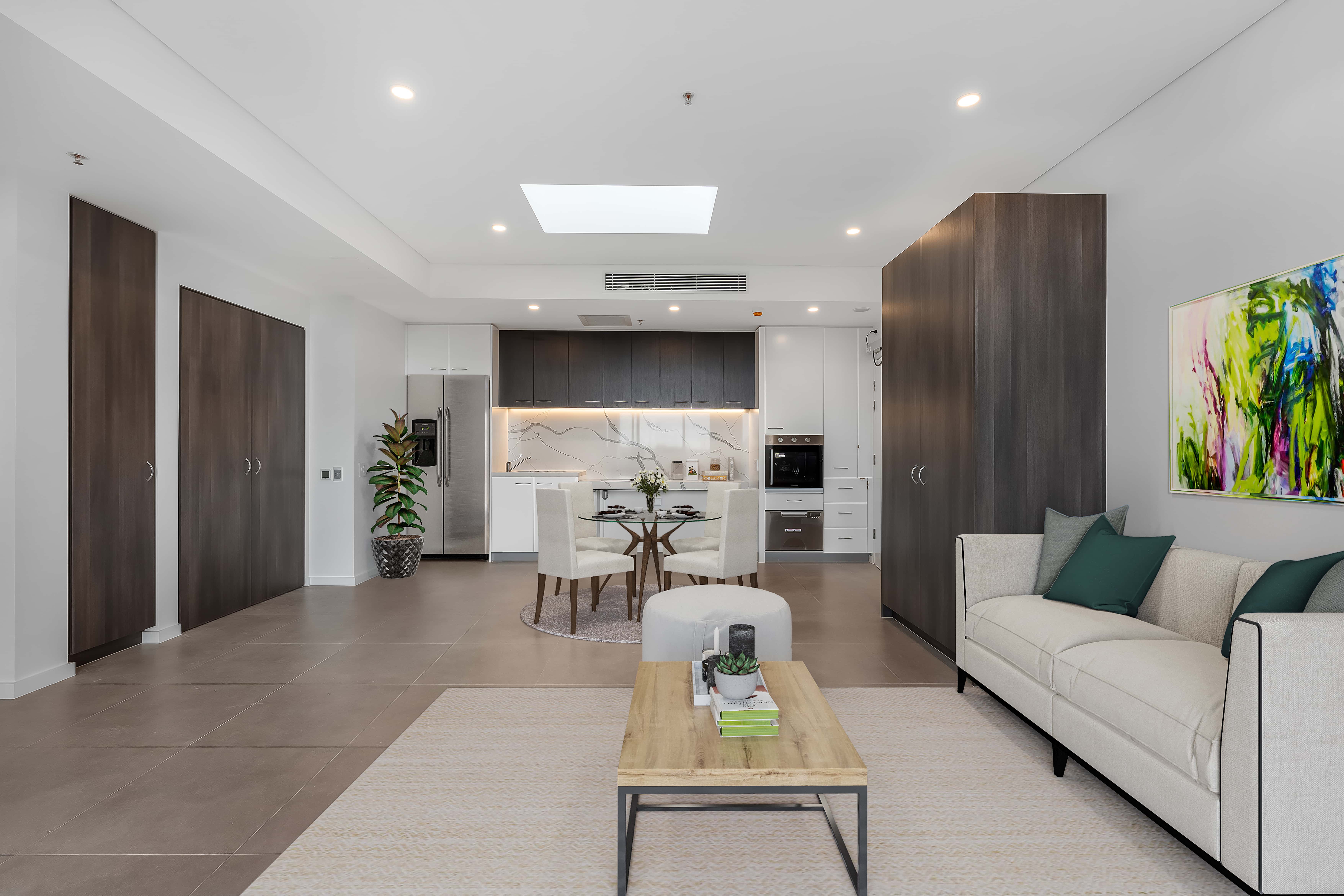 Prime location: HPS 1& 2-Bedroom SDA apartments in Liverpool — Home image 6
