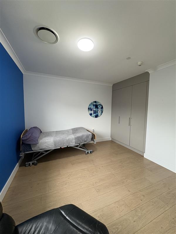 Point Clare — Home image 3