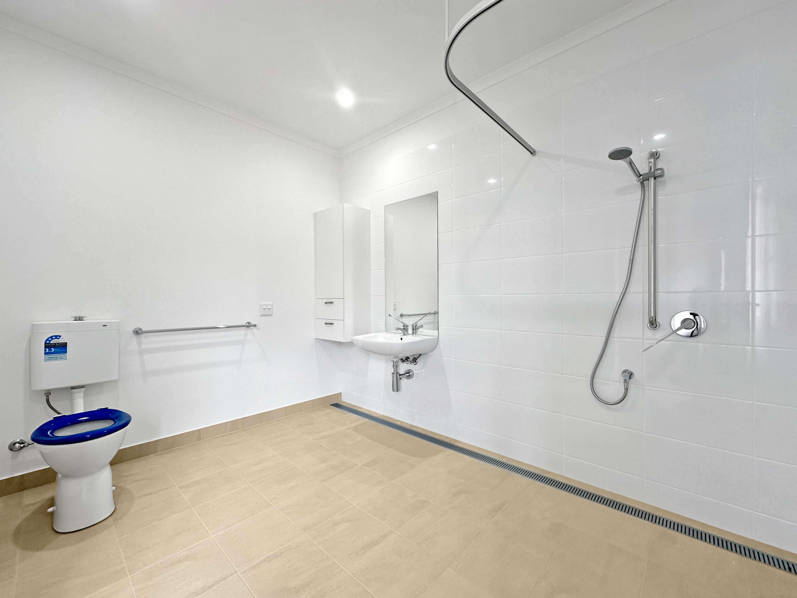Mount Low, Townsville QLD - High Physical Support House — Home image 13