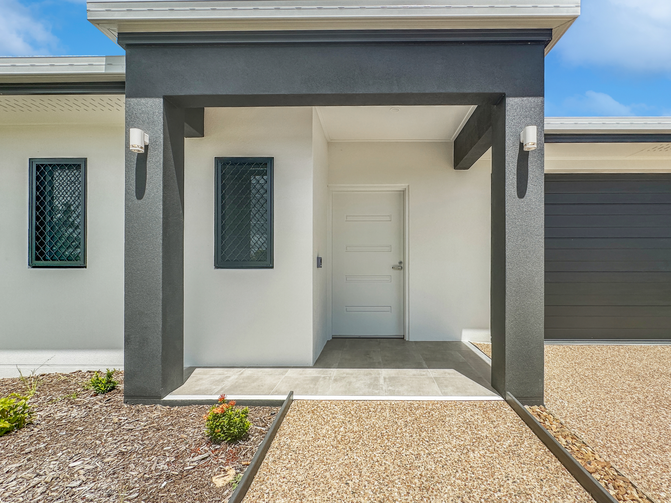 Mount Low, Townsville QLD - High Physical Support House — Home image 17