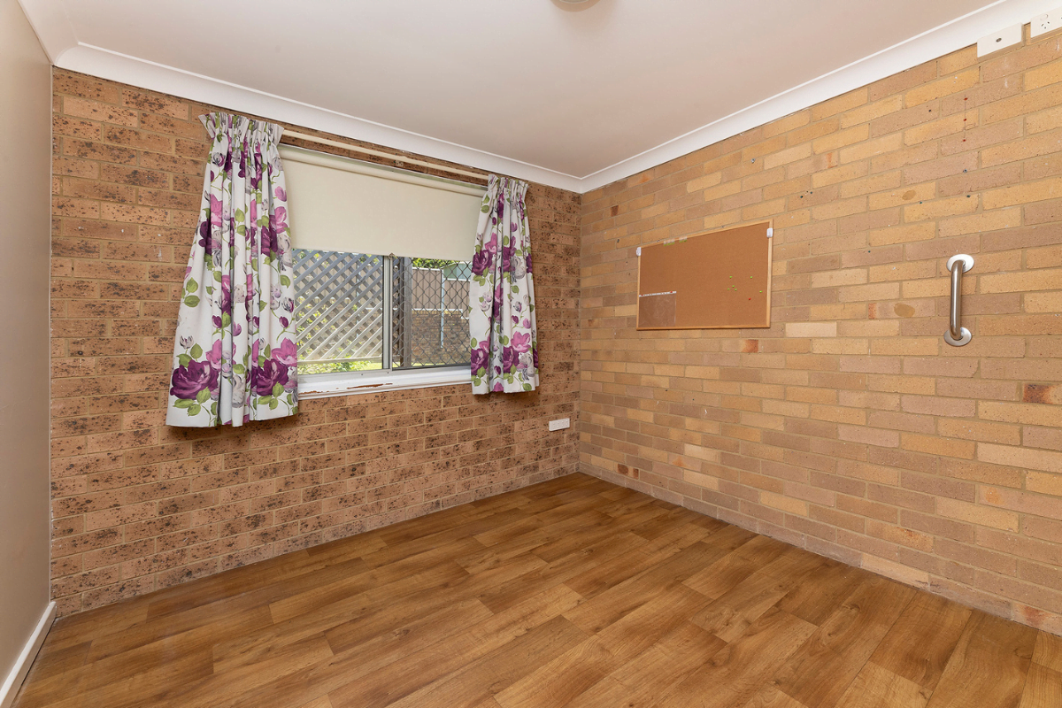A well presented SIL home, close to all town amenities and the beach — Home image 8