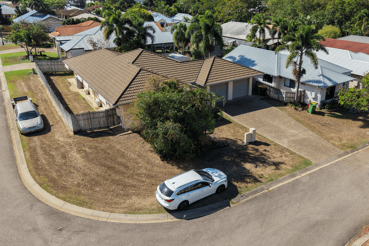 Discover this warm and welcoming home in Douglas Queensland — Home image 14