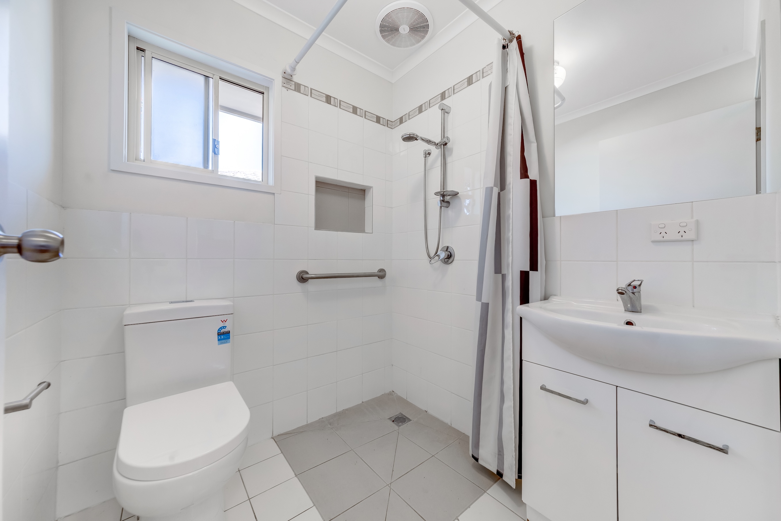 Welcome Home to Your Personalized Oasis in Narre Warren South — Home image 6