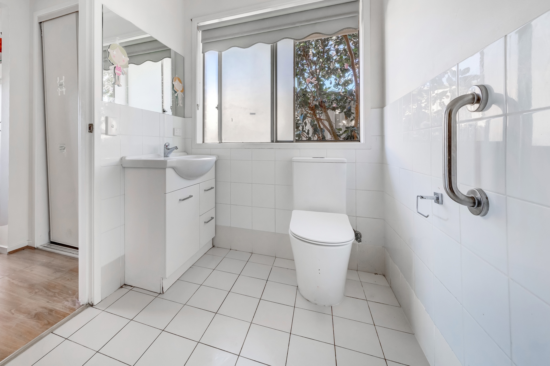 Welcome Home to Your Personalized Oasis in Narre Warren South — Home image 4